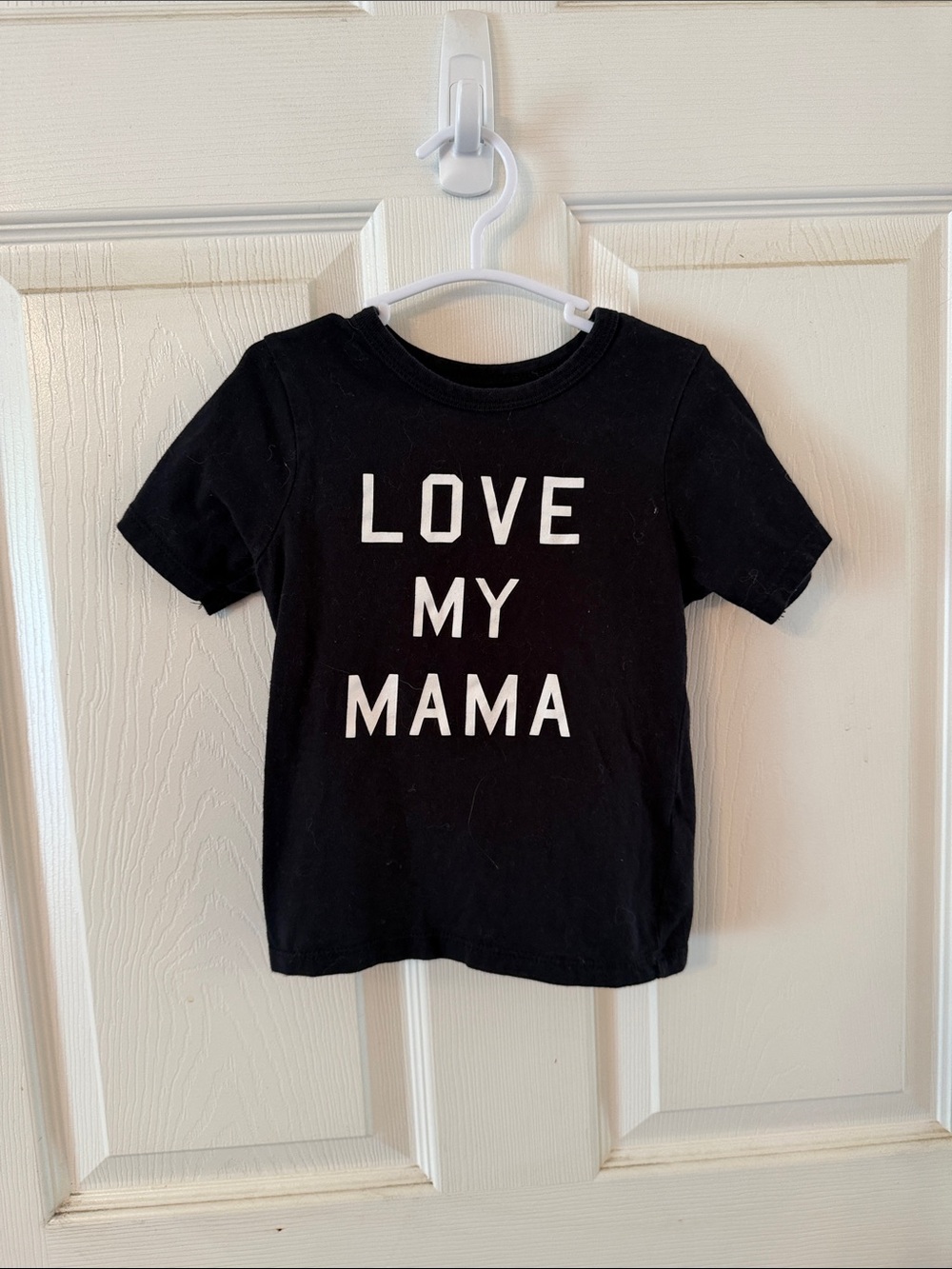 Love My Mama Black T-Shirt 2t